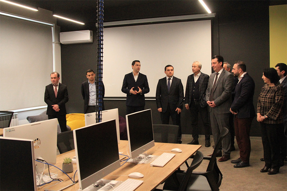  В Национальном политехническом университете Армении открылась лаборатория интернета вещей 
				